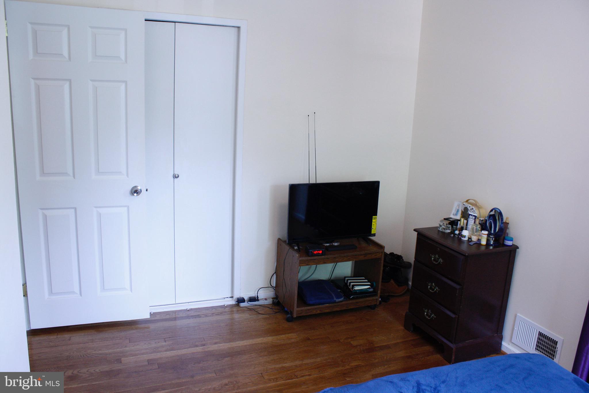 12214 Centerhill Street Silver Spring, MD 20902 - Photo 17 of 37 Gallery Image 17