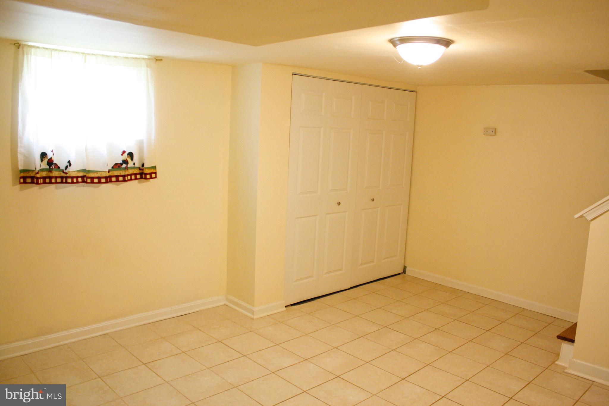 12214 Centerhill Street Silver Spring, MD 20902 - Photo 19 of 37 Gallery Image 19