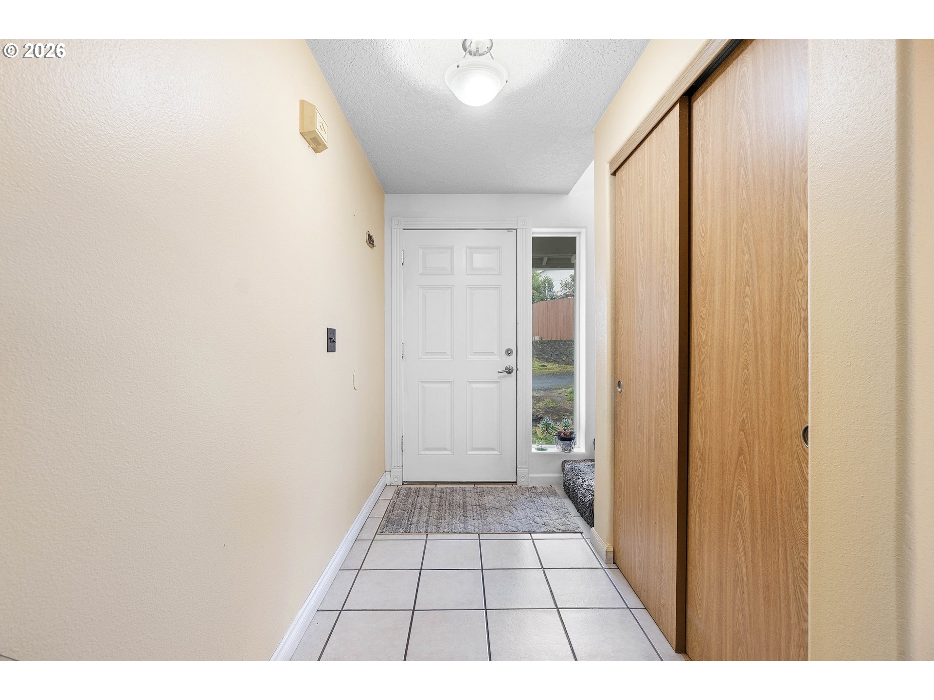 3621 Southwest 24th Terrace Gresham, OR 97080 - Photo 2 of 41