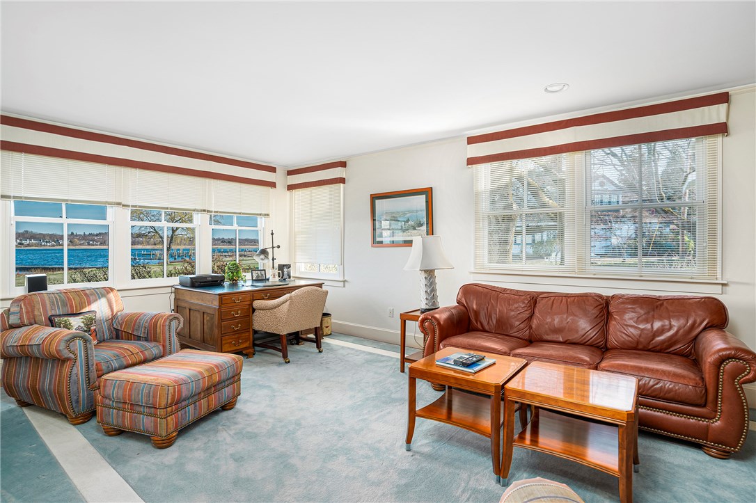 128 Adams Point Road Barrington, RI 02806 - Photo 13 of 33