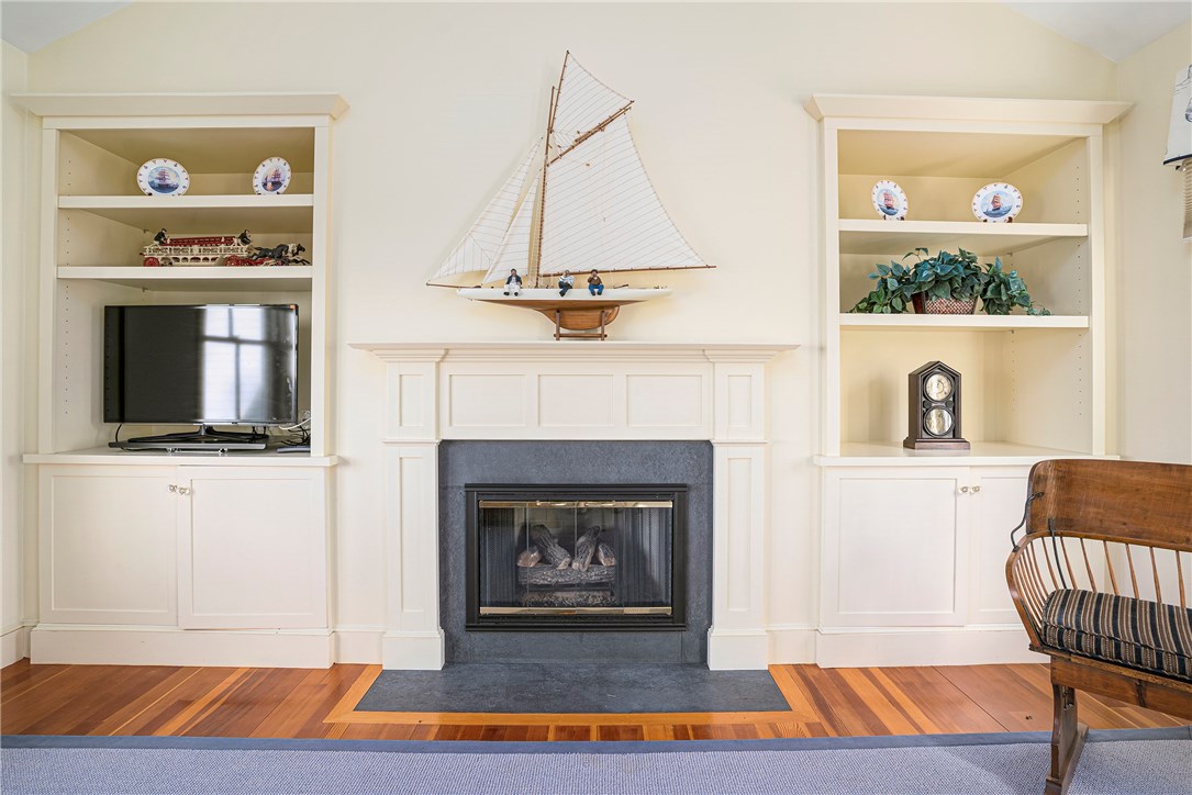 128 Adams Point Road Barrington, RI 02806 - Photo 19 of 33