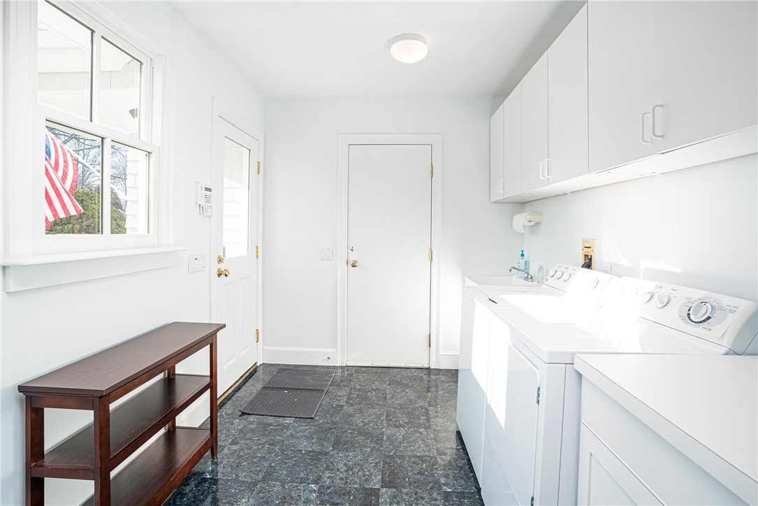 128 Adams Point Road Barrington, RI 02806 - Photo 28 of 33