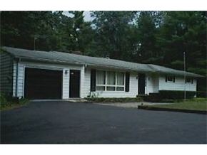 316 W Road Hampstead, NH 03841 - Photo 2 of 7 Gallery Image 2
