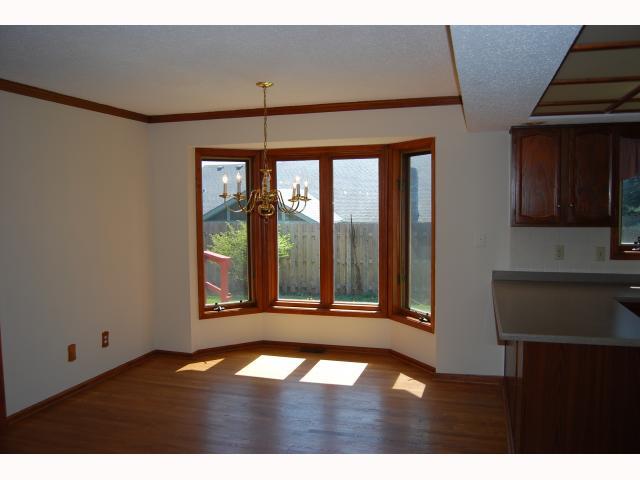 12297 Charing Cross Road Carmel, IN 46033 - Photo 3 of 7 Gallery Image 3