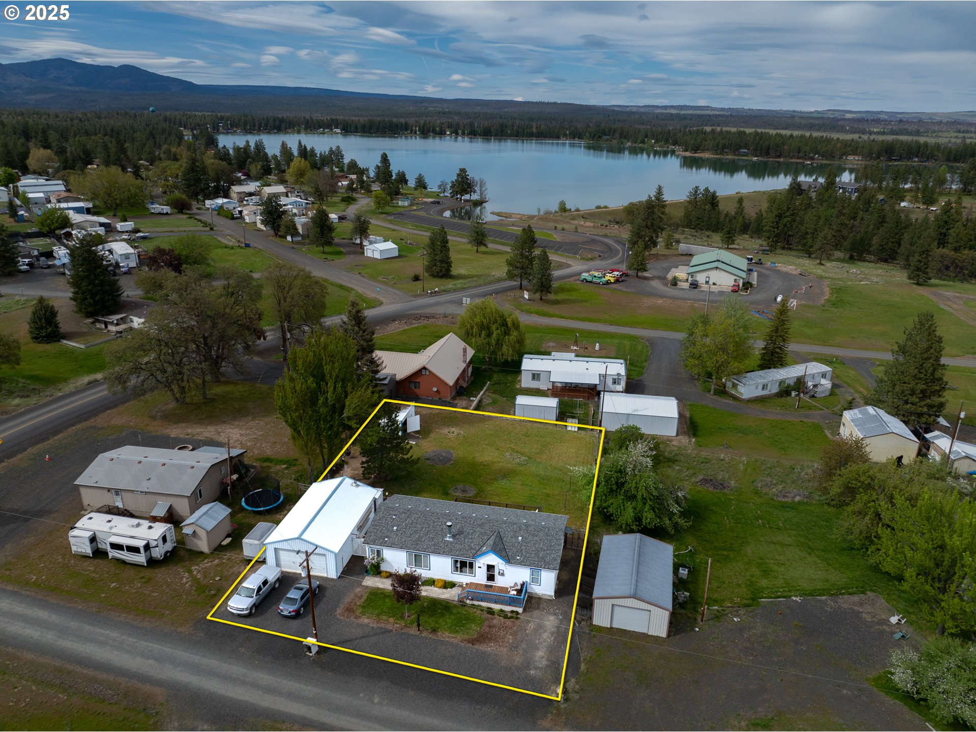 13 South Appleman Road Wamic, OR 97063 - Photo 1 of 27 Gallery Image 1