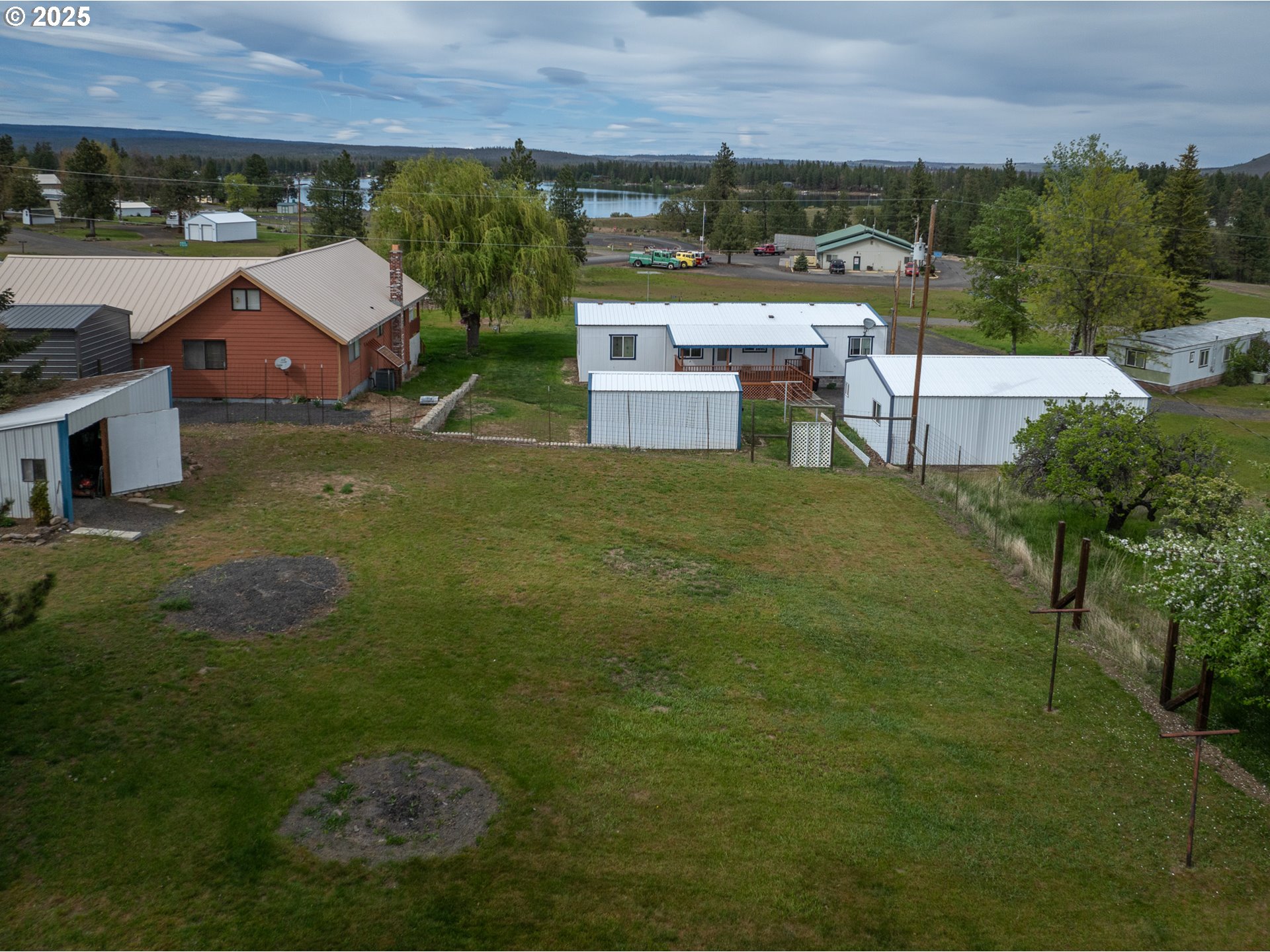 13 South Appleman Road Wamic, OR 97063 - Photo 7 of 27 Gallery Image 7