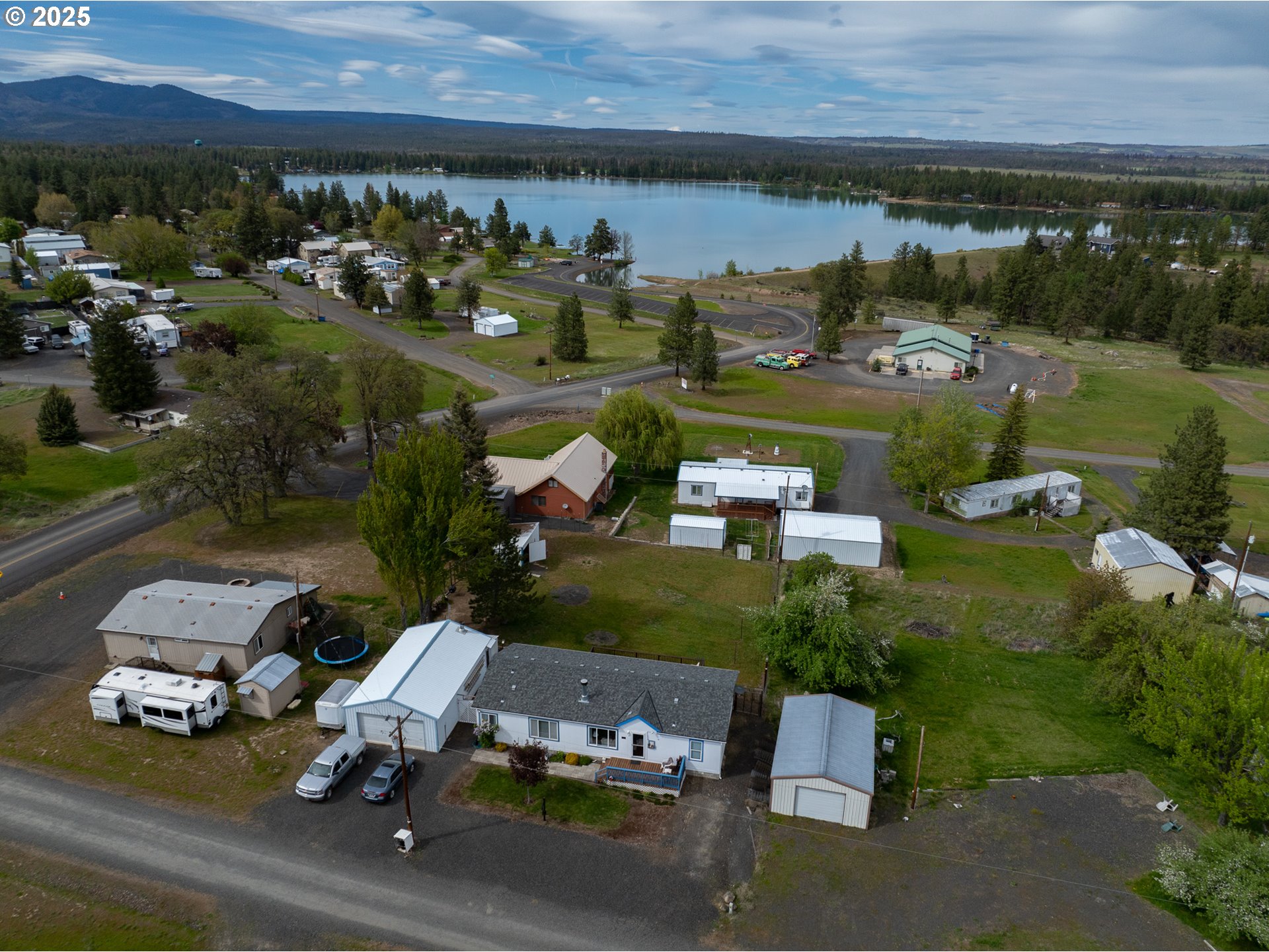 13 South Appleman Road Wamic, OR 97063 - Photo 9 of 27 Gallery Image 9