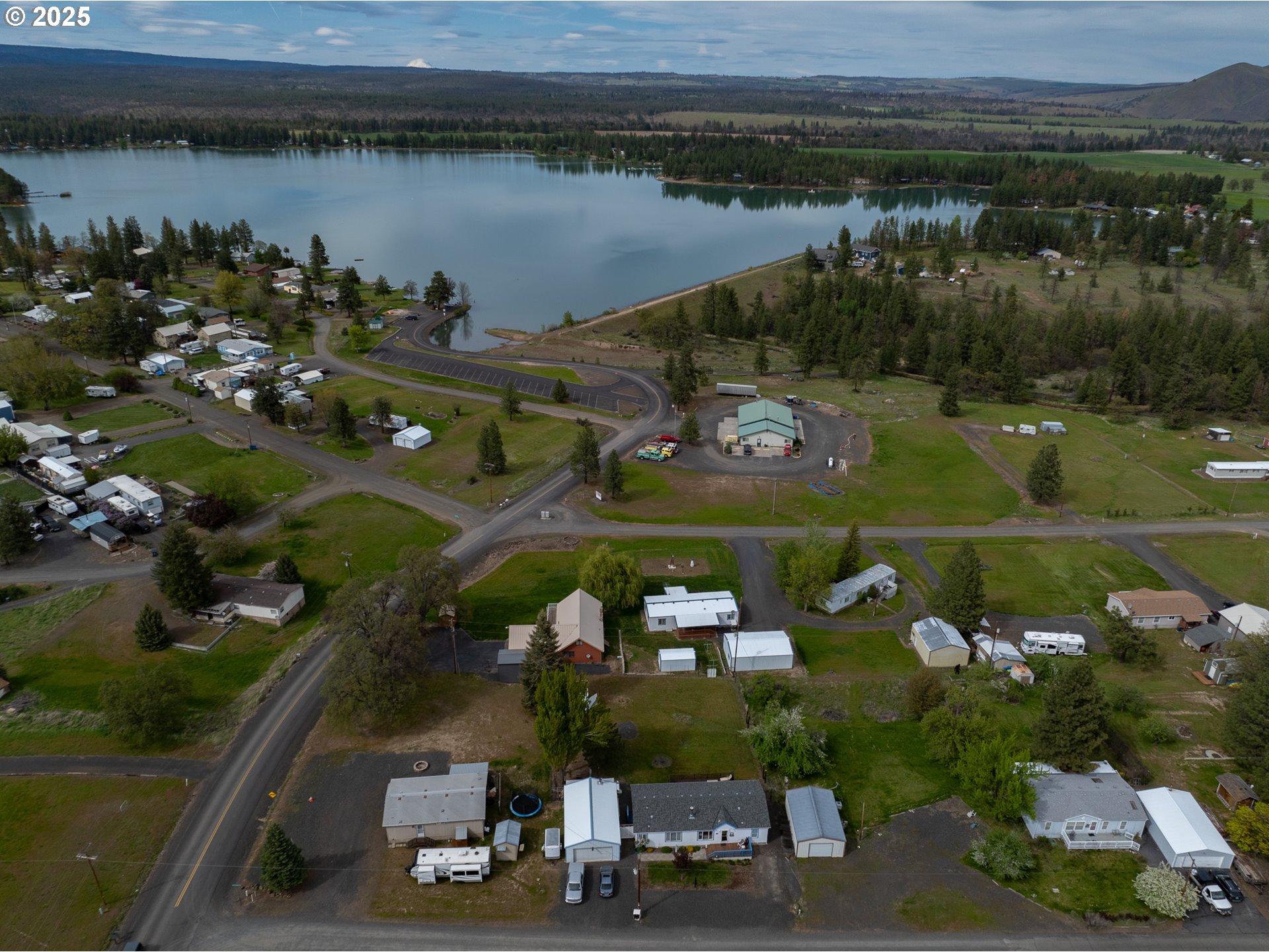 13 South Appleman Road Wamic, OR 97063 - Photo 10 of 27 Gallery Image 10