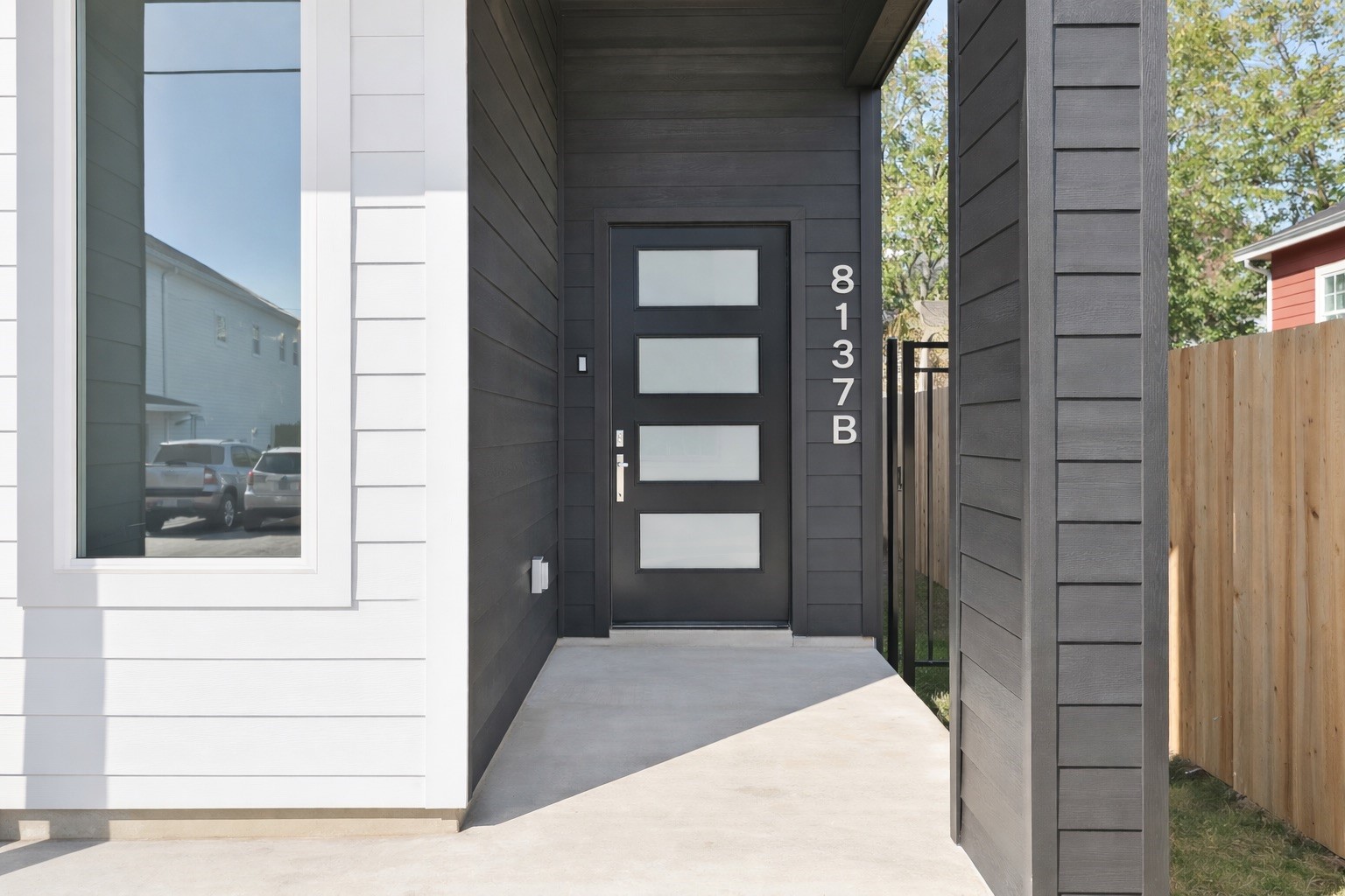 8137 Cabot Street, Unit B Houston, TX 77078 - Photo 2 of 13 a view of a hallway with a outdoor space