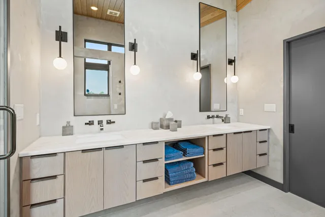 $2,650,000 | N7299 County Road C, Plymouth, WI 53073