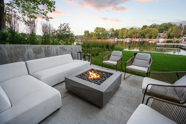 $2,650,000 | N7299 County Road C, Plymouth, WI 53073