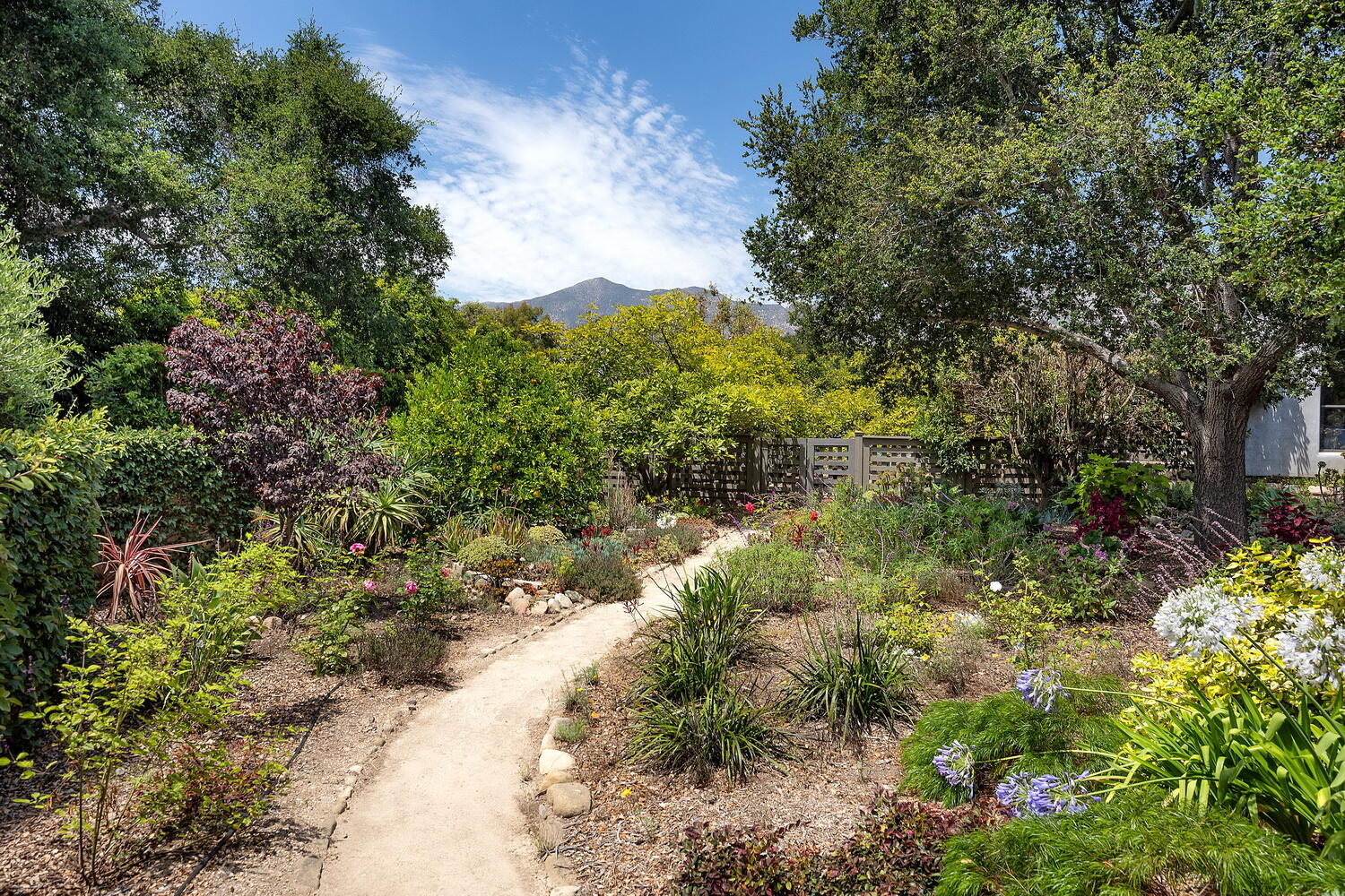 262 Santa Rosa Lane Montecito, CA 93108 - Photo 37 of 40 37