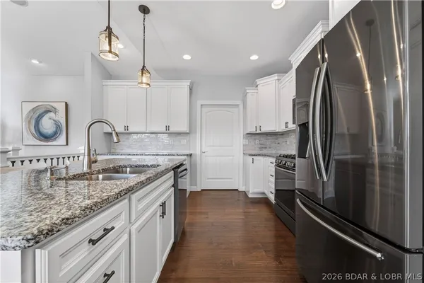 $1,250,000 | 926 Fontana Lane, Linn Creek, MO 65052