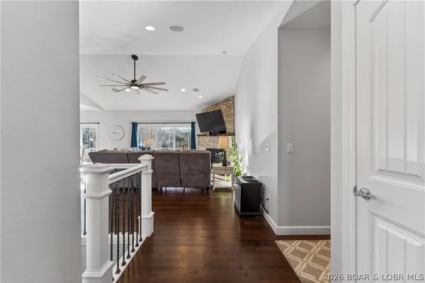 $1,250,000 | 926 Fontana Lane, Linn Creek, MO 65052