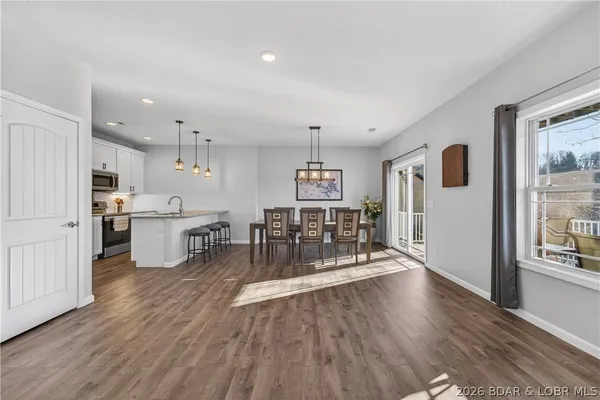 $1,250,000 | 926 Fontana Lane, Linn Creek, MO 65052