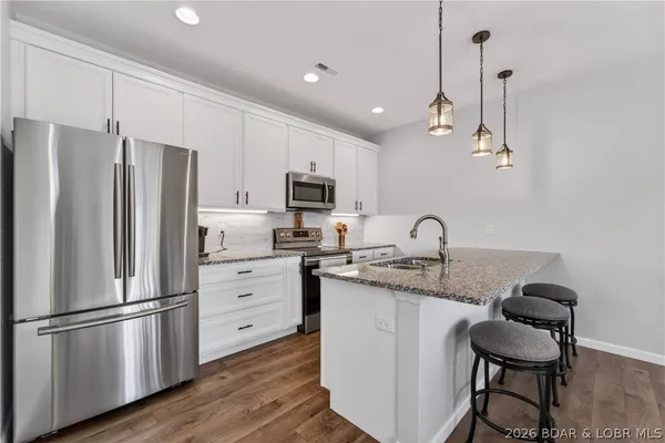 $1,250,000 | 926 Fontana Lane, Linn Creek, MO 65052