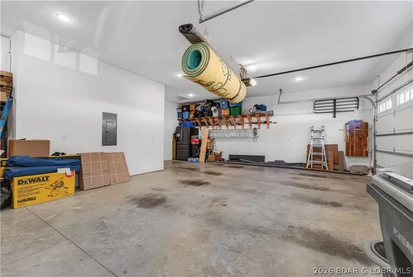 $1,250,000 | 926 Fontana Lane, Linn Creek, MO 65052