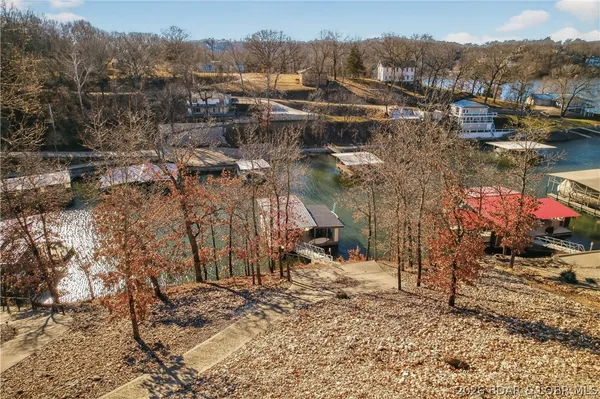 $1,250,000 | 926 Fontana Lane, Linn Creek, MO 65052