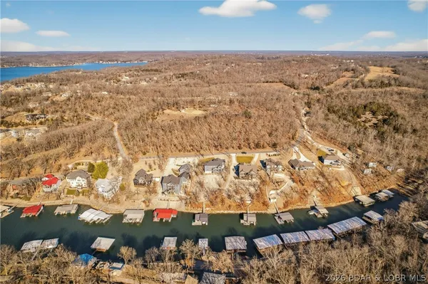 $1,250,000 | 926 Fontana Lane, Linn Creek, MO 65052