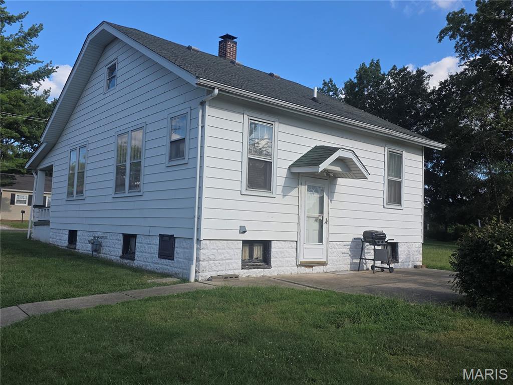 129 North 44th Street Belleville, IL 62226 - Photo 3 of 27