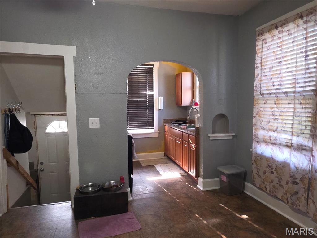 129 North 44th Street Belleville, IL 62226 - Photo 8 of 27