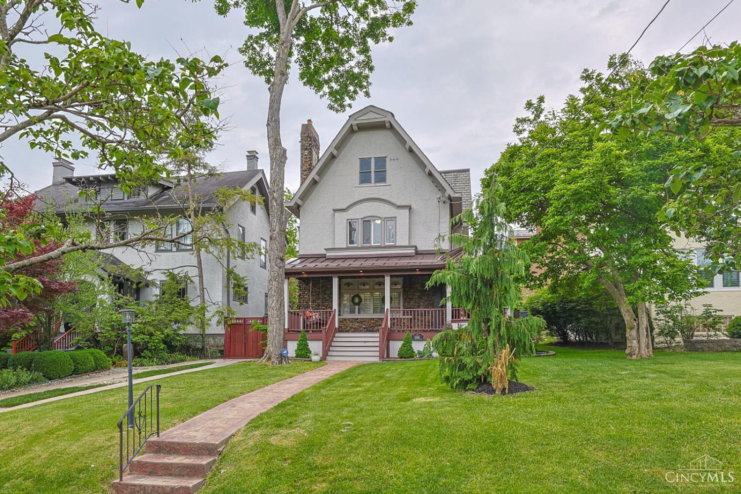 1308 Edwards Road Cincinnati, OH 45208 - Photo 3 of 52