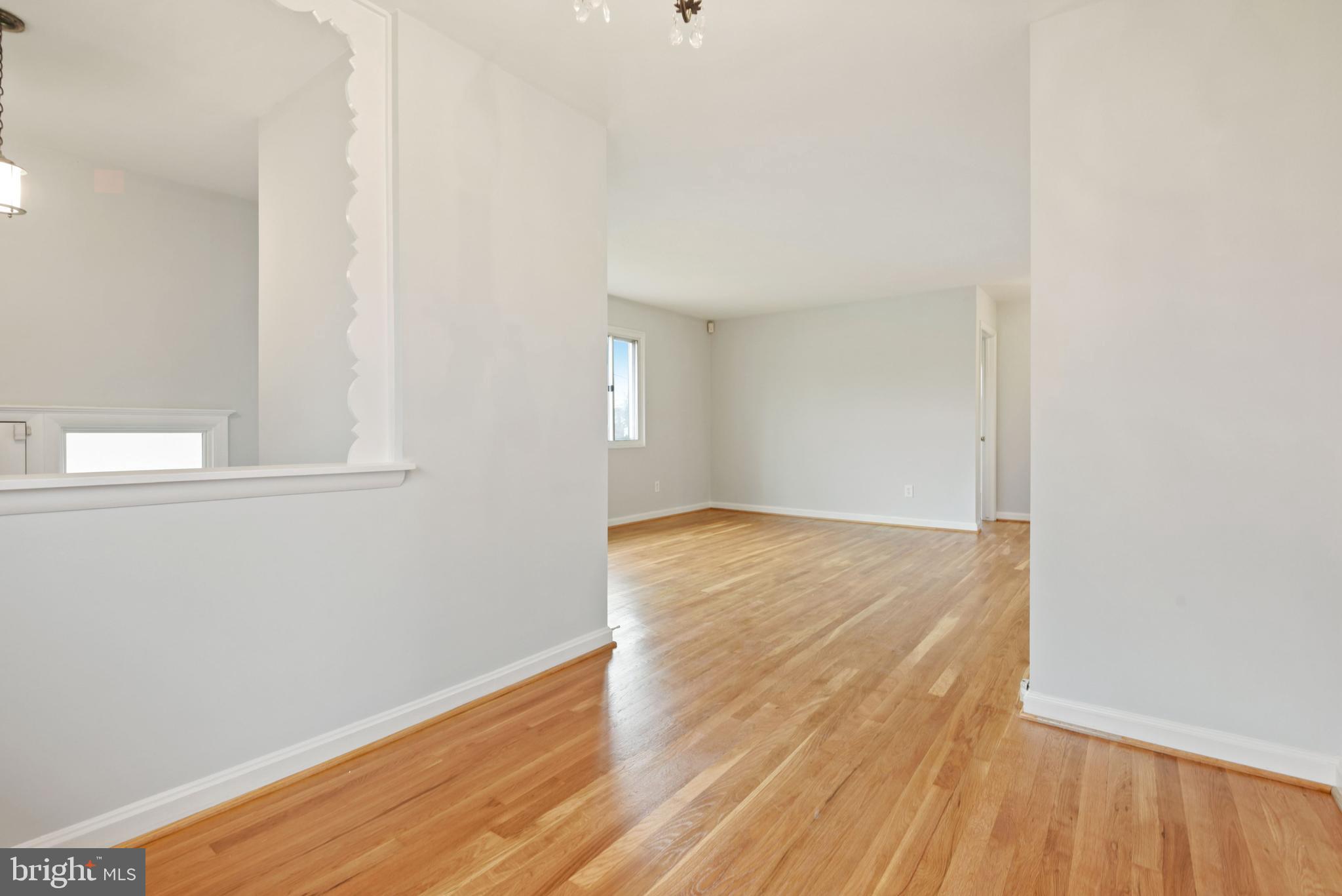 5803 Ash Drive Springfield, VA 22150 - Photo 8 of 35