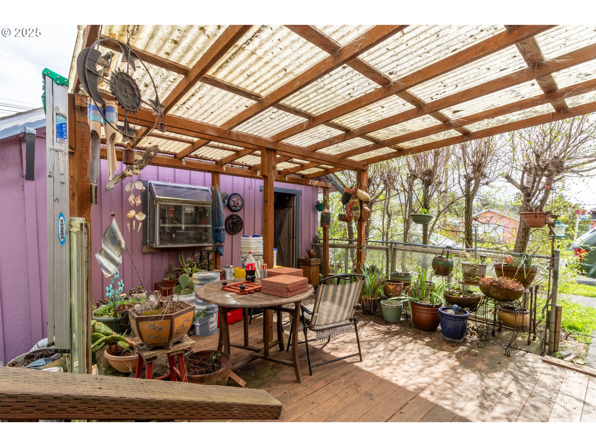 655 6th Street Myrtle Point, OR 97458 - Photo 16 of 31 a outdoor living space with furniture
