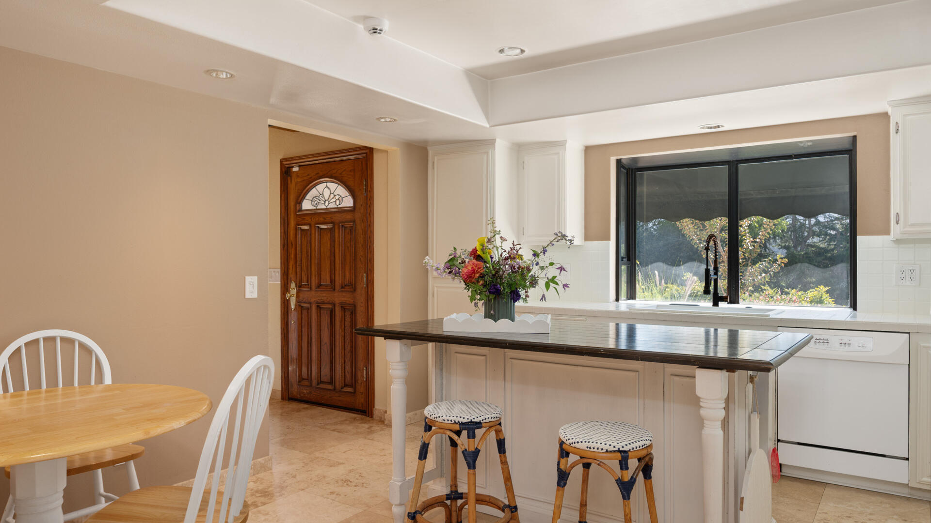 578 Pine Street Solvang, CA 93463 - Photo 12 of 47 578-pine-street-solvang-ca-13