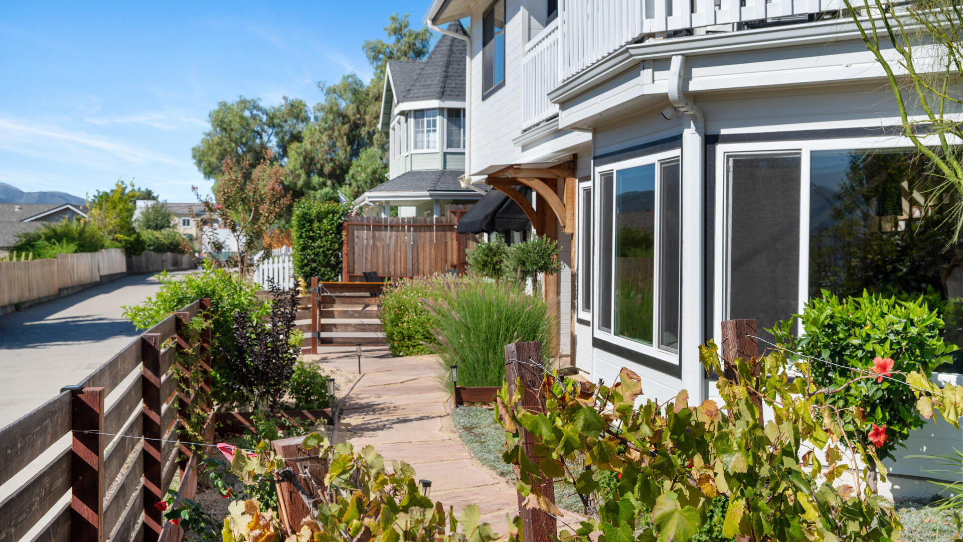 578 Pine Street Solvang, CA 93463 - Photo 13 of 47 578-pine-street-solvang-ca-42