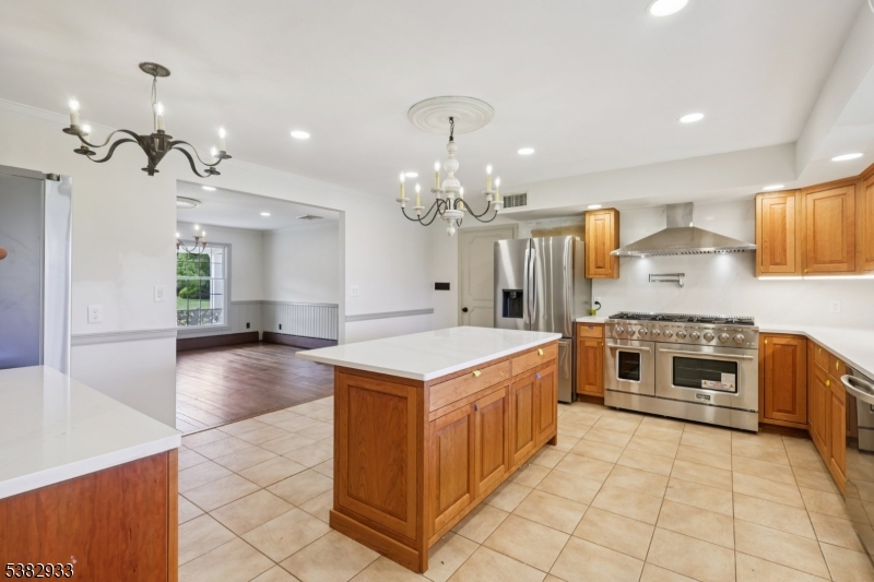 60 Perryville Road Pittstown, NJ 08867 - Photo 18 of 50 a kitchen that has a lot of counter top space