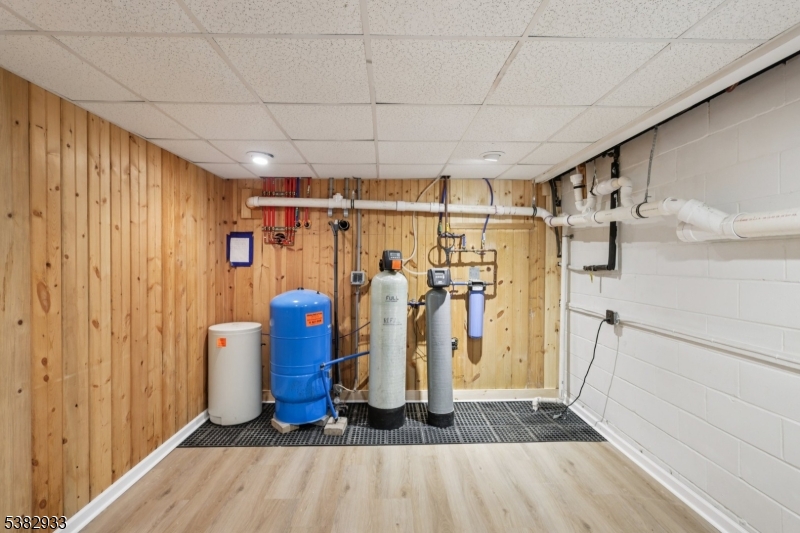 60 Perryville Road Pittstown, NJ 08867 - Photo 40 of 50 a view of a storage & utility room