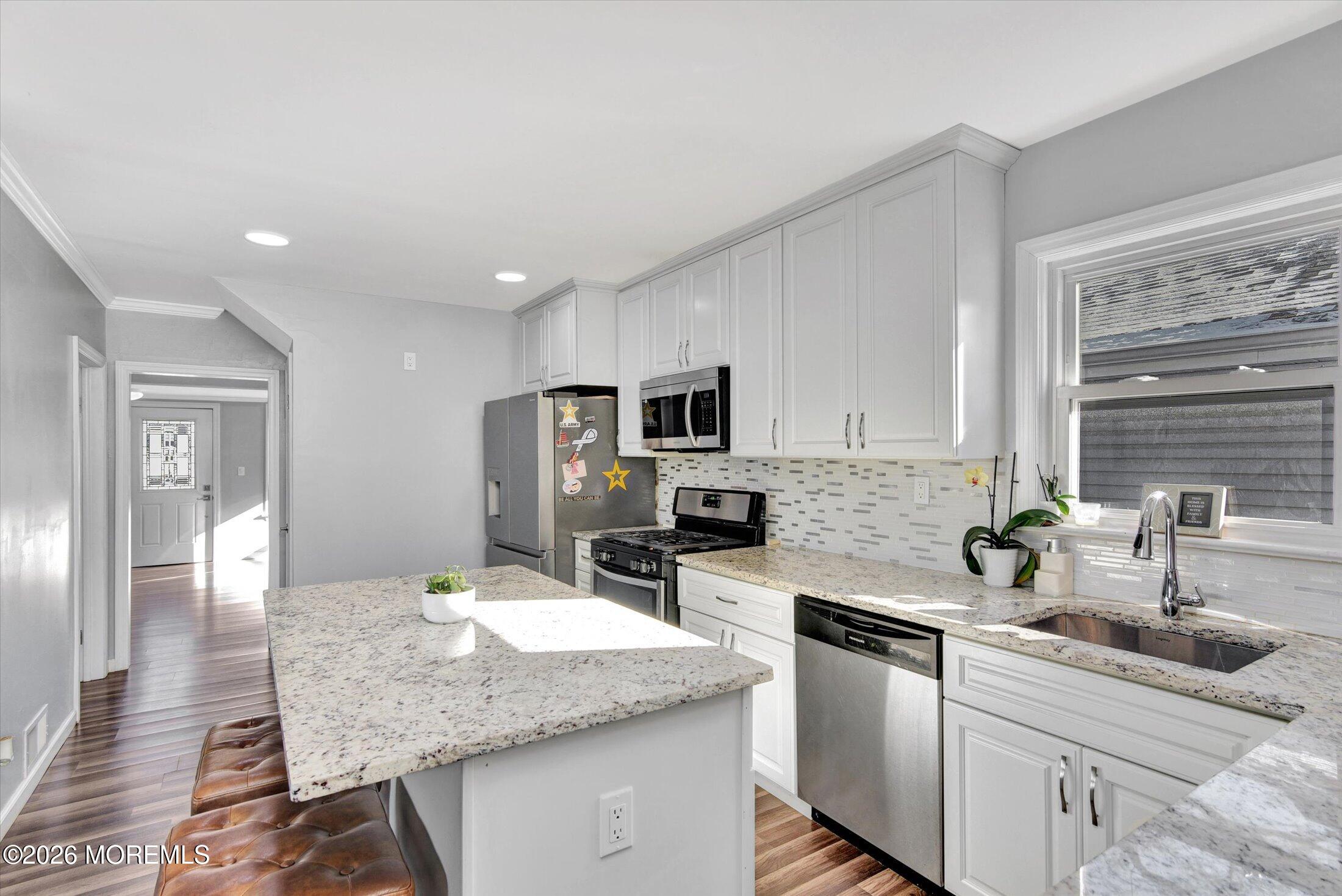 56 Oregon Avenue Middletown, NJ 07748 - Photo 14 of 37 18-Kitchen