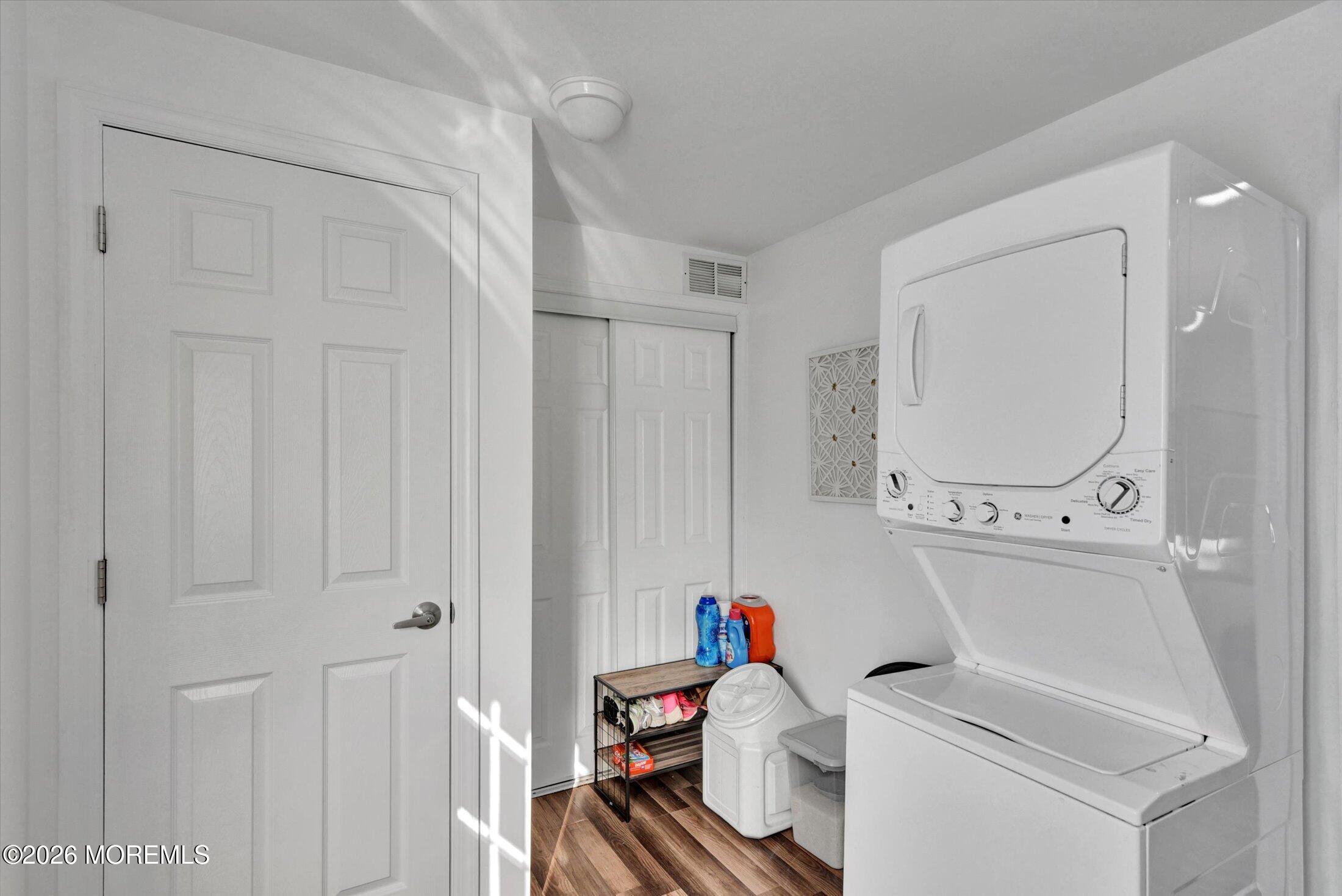 56 Oregon Avenue Middletown, NJ 07748 - Photo 2 of 37 25-Laundry Room