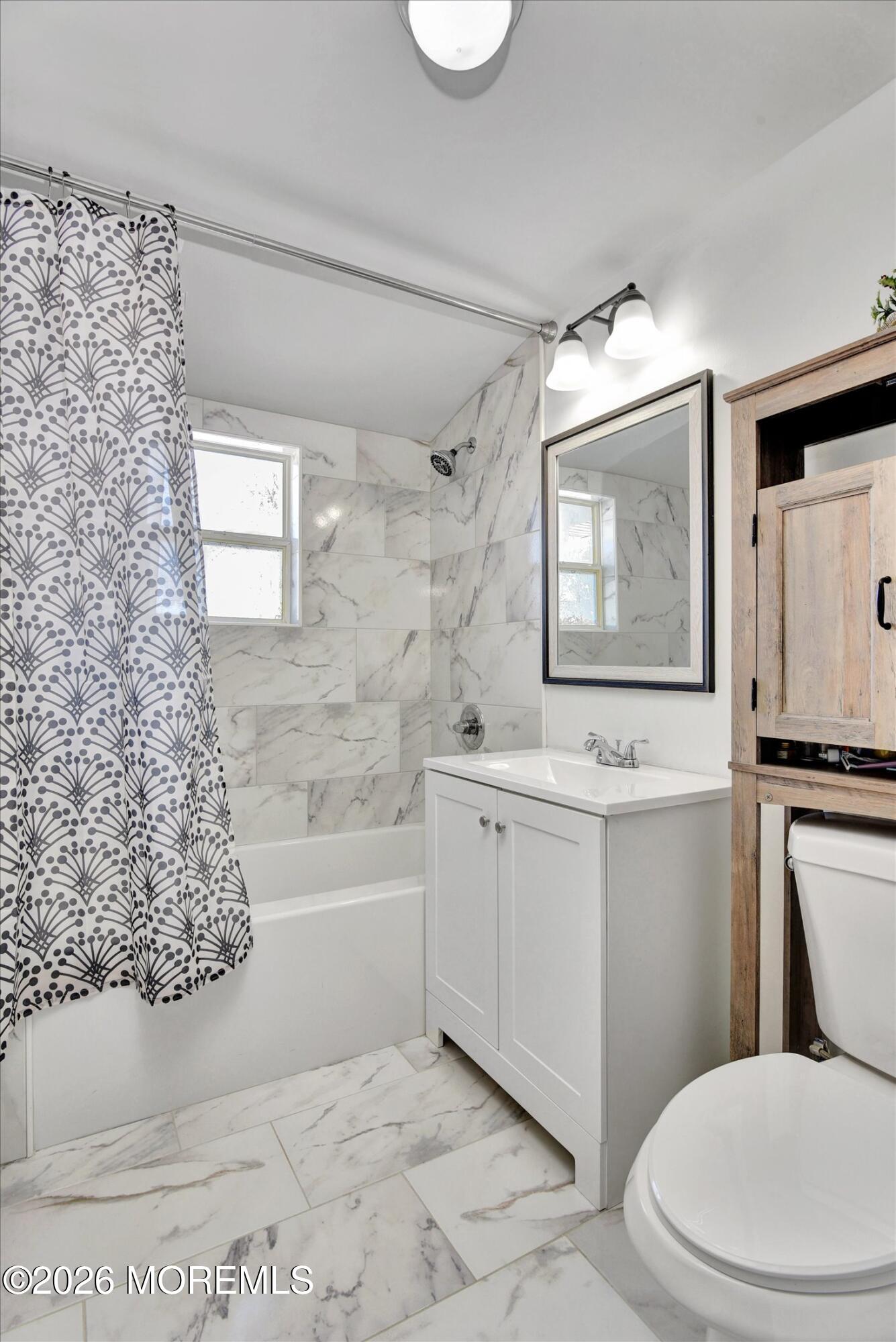 56 Oregon Avenue Middletown, NJ 07748 - Photo 9 of 37 34-Bathroom