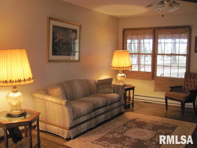 16007 Corinth Road Marion, IL 62959 - Photo 3 of 21