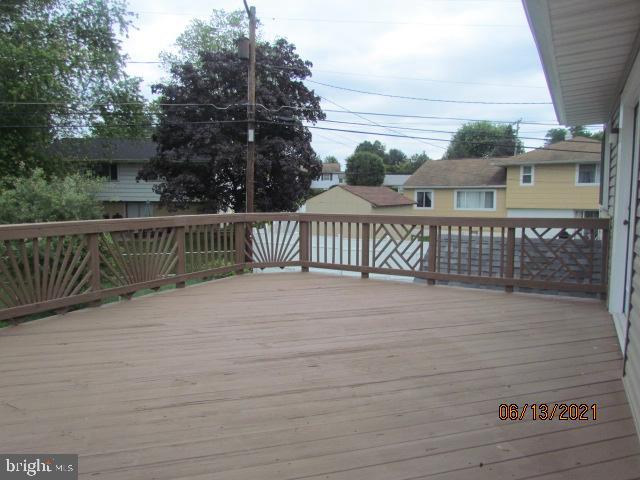 9002 Lesan Road Randallstown, MD 21133 - Photo 14 of 16 Deck