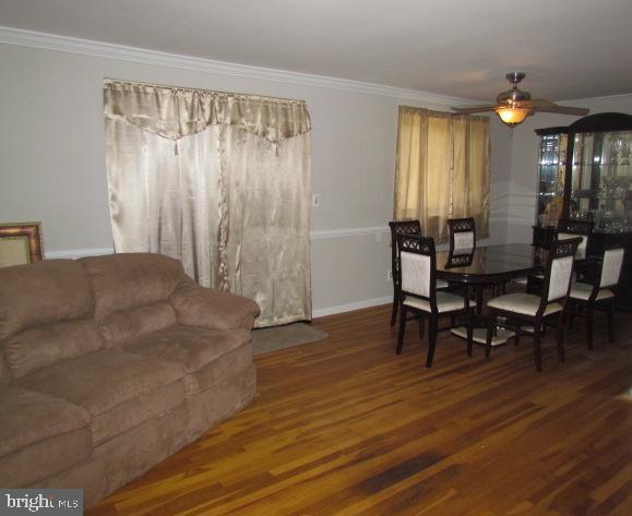 9002 Lesan Road Randallstown, MD 21133 - Photo 7 of 16 Living/dining room combination