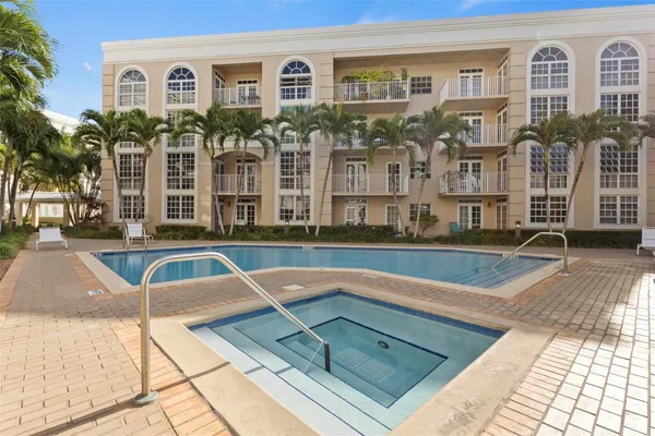 $479,000 | 1280 South Alhambra Circle, Unit 2112, Coral Gables, FL 33146