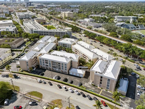 $479,000 | 1280 South Alhambra Circle, Unit 2112, Coral Gables, FL 33146