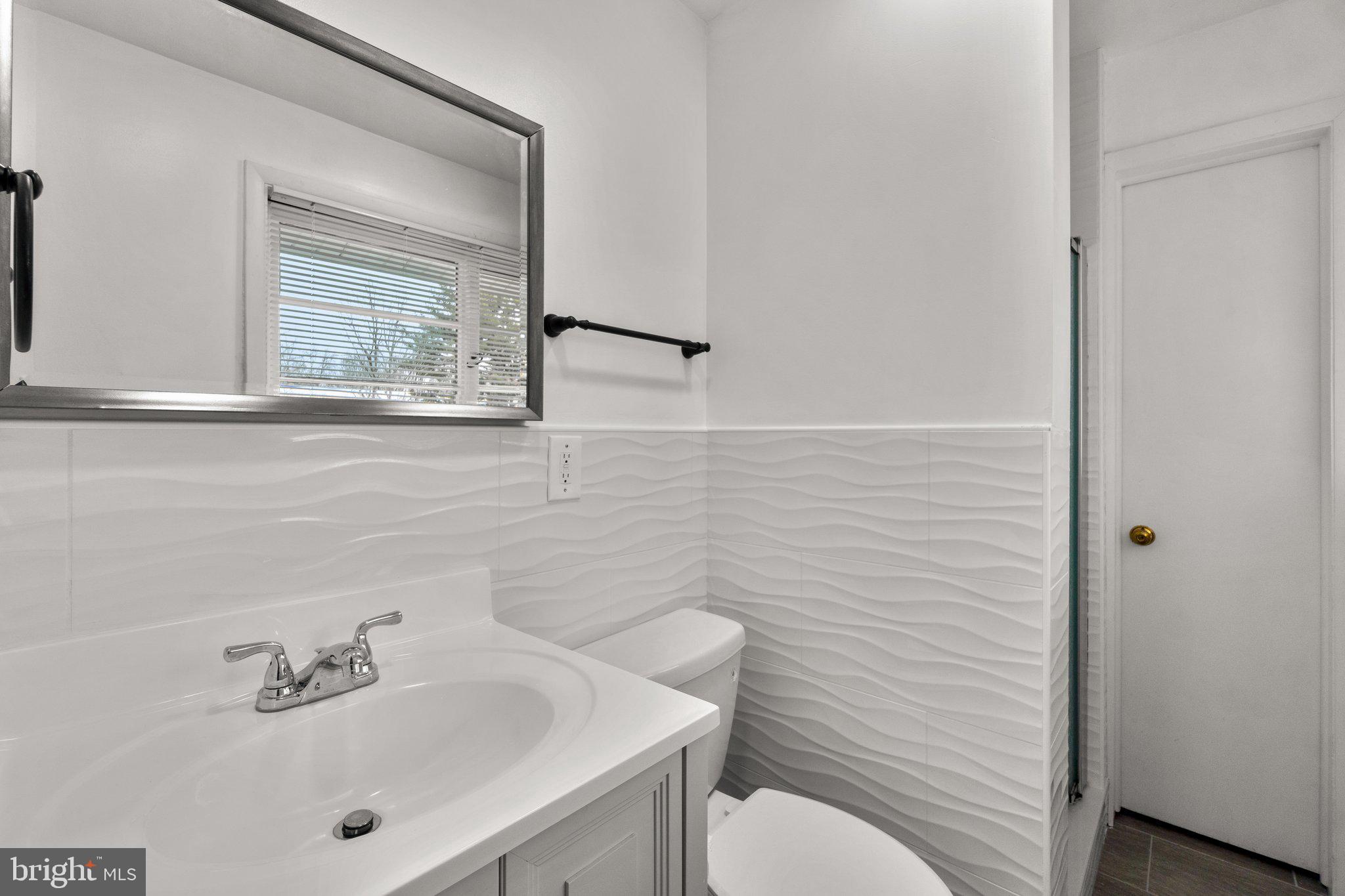 14186 Howard Road Dayton, MD 21036 - Photo 17 of 36