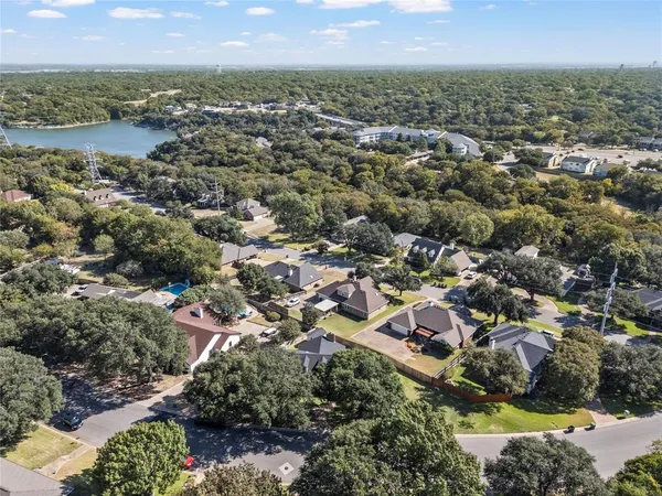 $384,900 | 3501 Greenleaf Drive, Waco, TX 76710