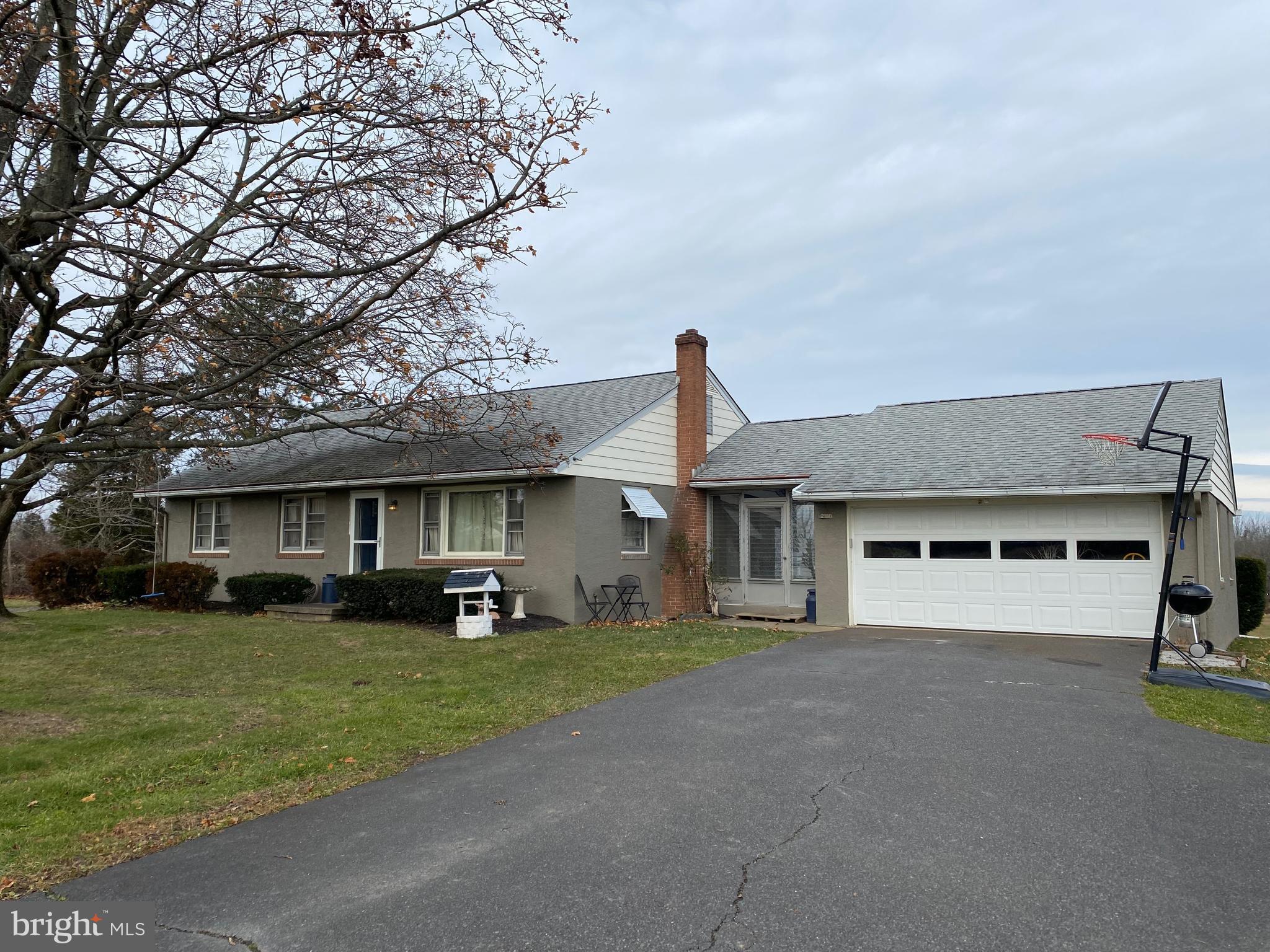 Large 2 car attached garage