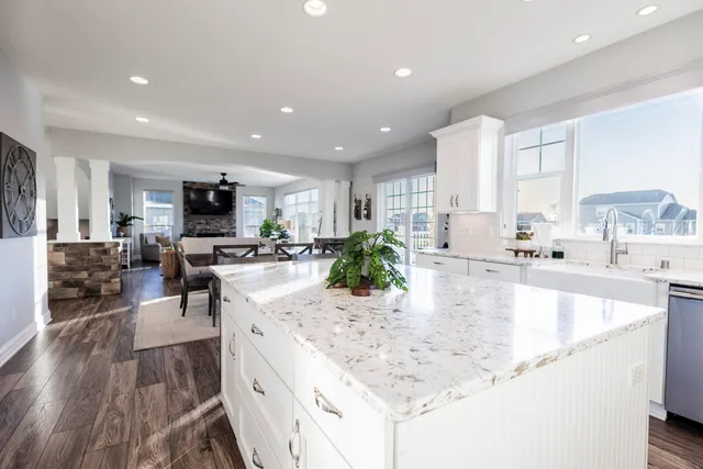 $1,049,900 | W137N6161 Weyer Farm Court, Menomonee Falls, WI 53051