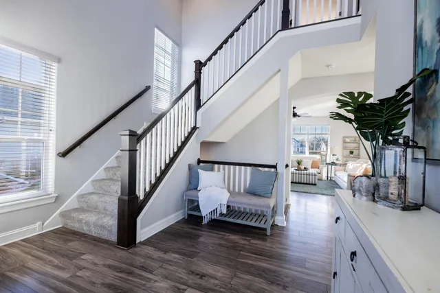 $1,049,900 | W137N6161 Weyer Farm Court, Menomonee Falls, WI 53051