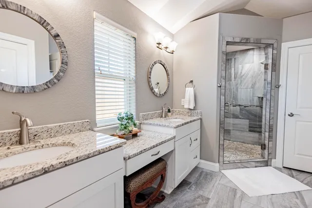 $1,049,900 | W137N6161 Weyer Farm Court, Menomonee Falls, WI 53051