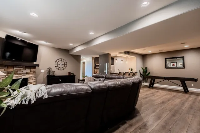 $1,049,900 | W137N6161 Weyer Farm Court, Menomonee Falls, WI 53051