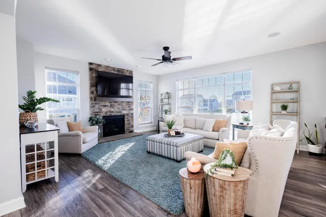 $1,049,900 | W137N6161 Weyer Farm Court, Menomonee Falls, WI 53051