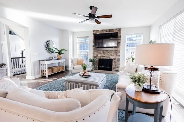 $1,049,900 | W137N6161 Weyer Farm Court, Menomonee Falls, WI 53051