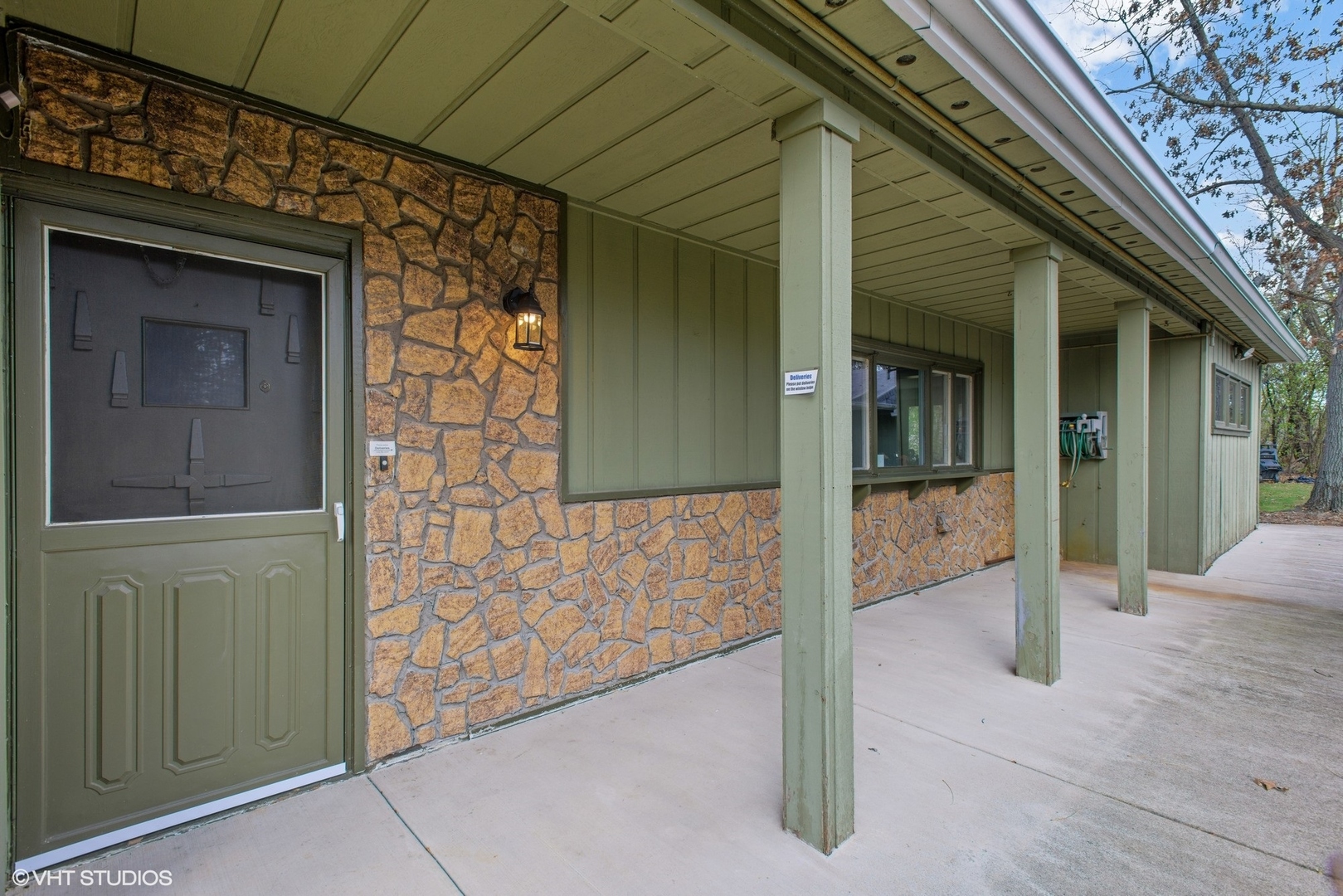 27W734 Garys Mill Road Winfield, IL 60190 - Photo 2 of 22